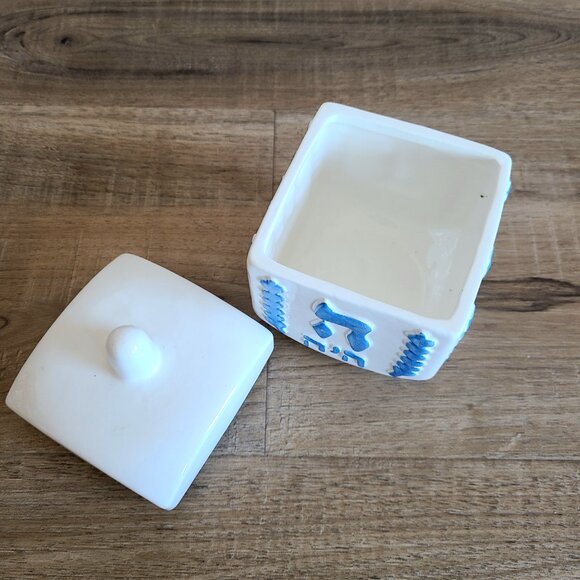 Ceramic trinket box Dreidel shape. - Picture 5 of 6